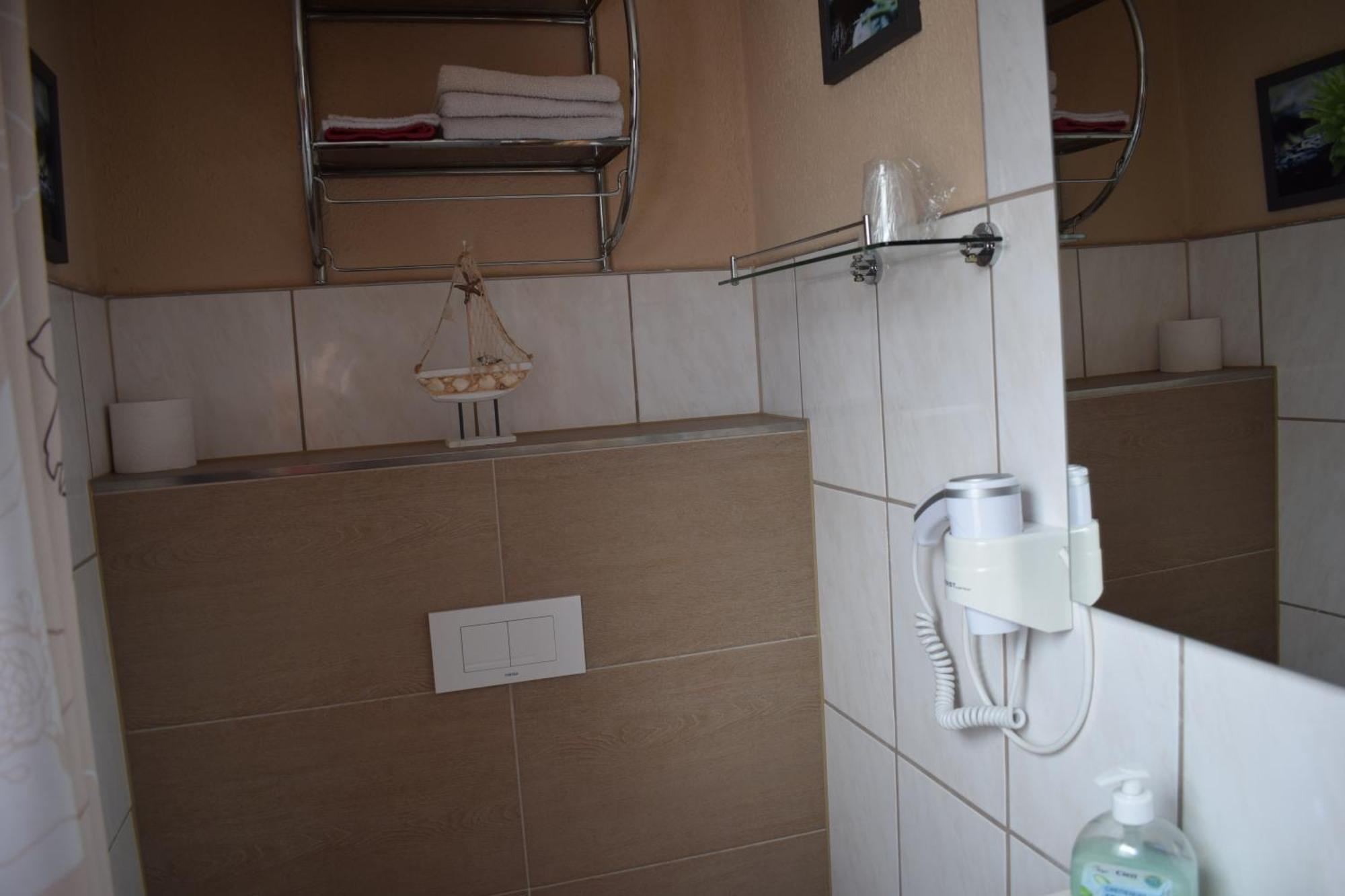 Marktstuebchen, Einzelzimmer Bornich Buitenkant foto